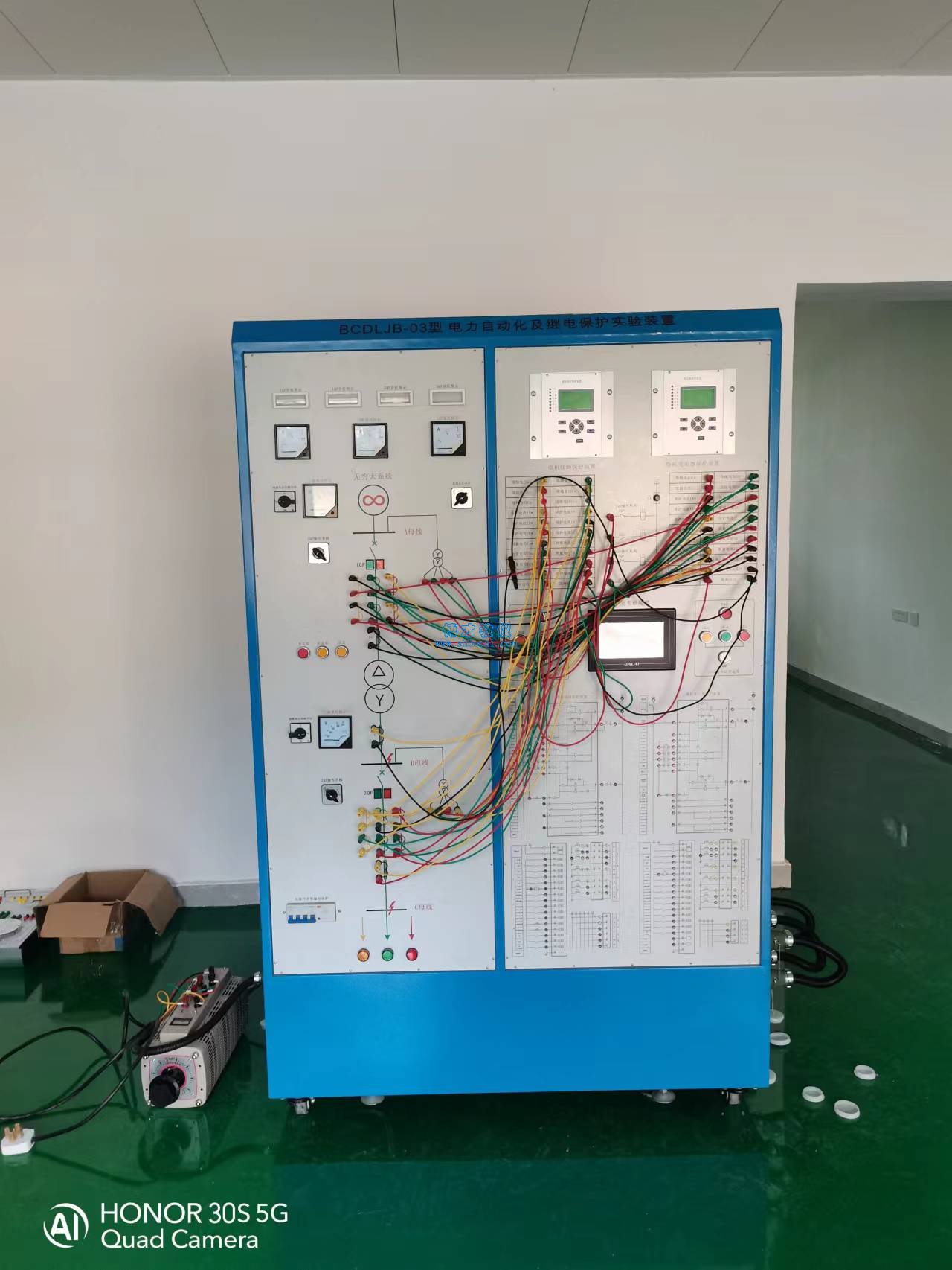 电力自动化及继电保护实验装置